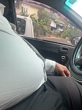 dam-her-boy online show from 02.11.26