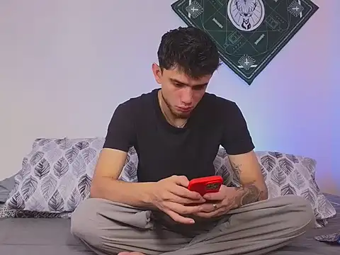 samevansx  online show from 09.26.25