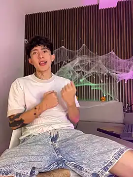 troy rouge online show from 10.20.25