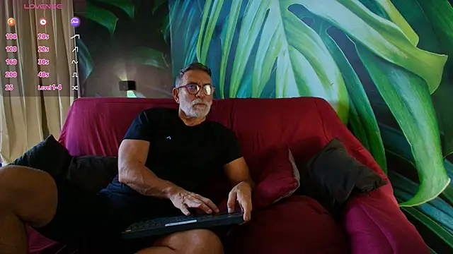 LukeCrews online show from 09.09.25