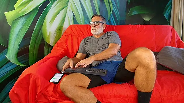 LukeCrews online show from 09.25.25