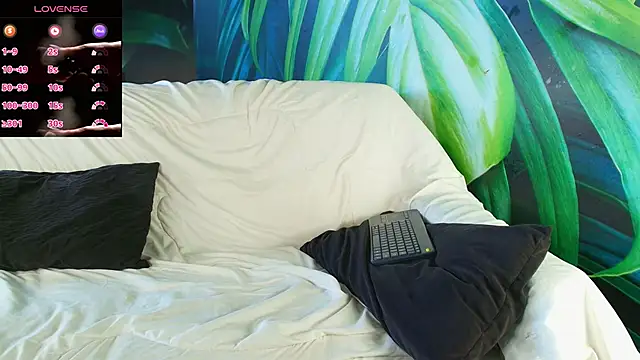 LukeCrews online show from 10.28.25