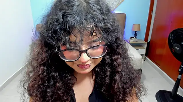  Lilly miller online show from 09.16.25