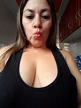 Luna-nevada online show from 09.24.25