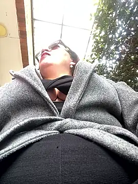 Luna-nevada online show from 01.12.26