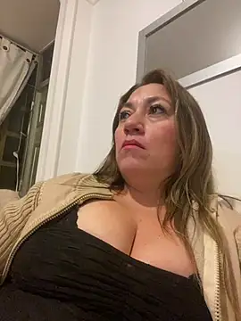 Luna-nevada online show from 01.15.26