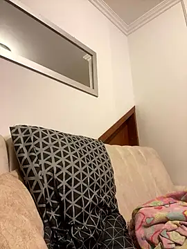 Luna-nevada online show from 01.16.26