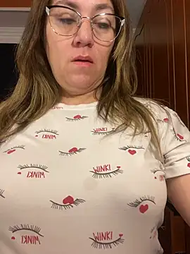 Luna-nevada online show from 03.28.26