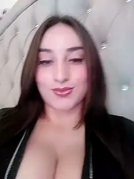 KARINA FLOWER  online show from 09.18.25