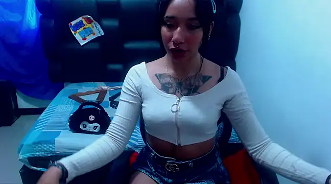 XxxReinaSexyBodyxxX777 online show from 03.15.25