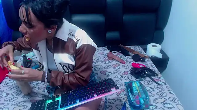 XxxReinaSexyBodyxxX777 online show from 09.26.25