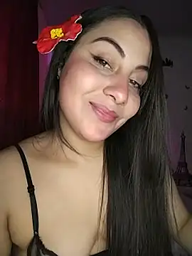 Snapshot of esmeralda_jadees chatting on 09.19.25 esmeralda jadees online show from 09.19.25