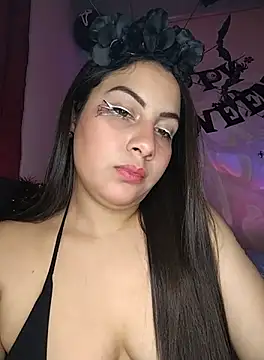 Snapshot of esmeralda_jadees chatting on 10.16.25 esmeralda jadees online show from 10.16.25