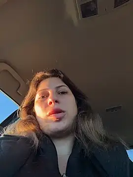 Snapshot of Alicedream5 chatting on 11.02.25 Alicedream5 online show from 11.02.25