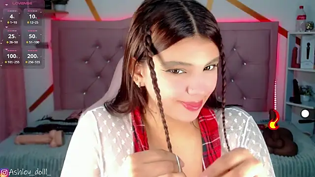 Ashley dolll online show from 09.23.25