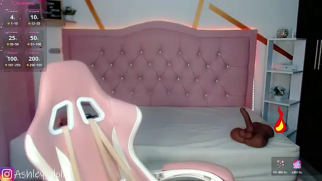 Ashley dolll online show from 10.05.25