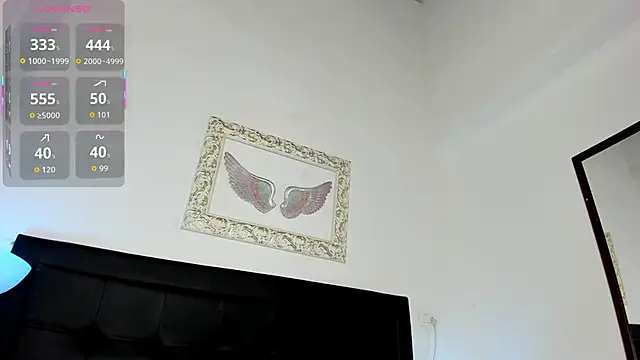 Lola Blondie online show from 09.30.25