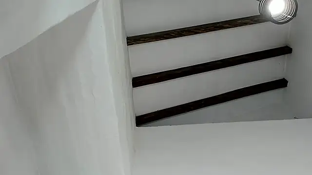 Lola Blondie online show from 10.20.25