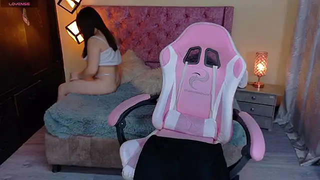 sweet  thang online show from 10.25.25