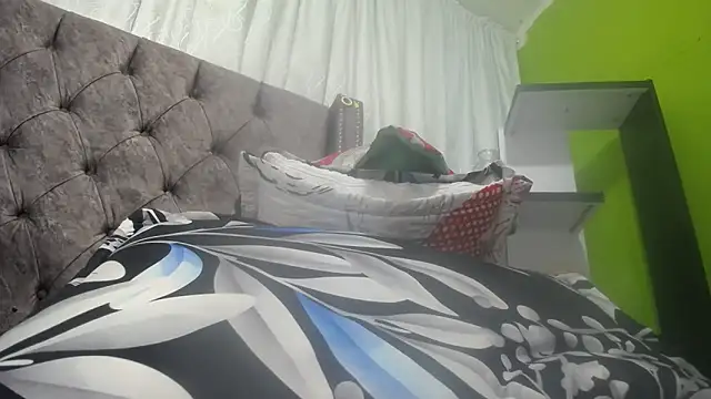 ANA-BULLOCK- online show from 12.17.25