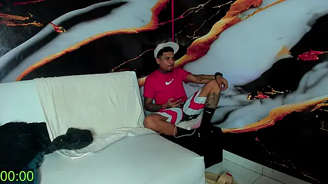 hot dirty paradise 66 online show from 03.27.26