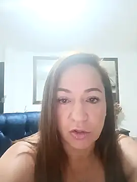 Snapshot of weet_Evans___ chatting on 09.18.25 weet Evans    online show from 09.18.25