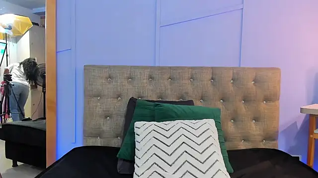 abby jener online show from 03.21.25