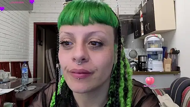 Snapshot of freyaa_sorcerees chatting on 09.23.25 freyaa sorcerees online show from 09.23.25