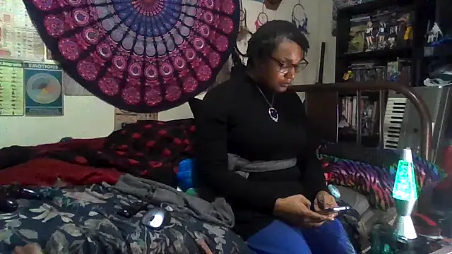 GardeniaFields online show from 12.03.25