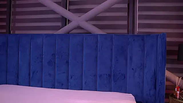 TanyaVonDe online show from 01.14.26