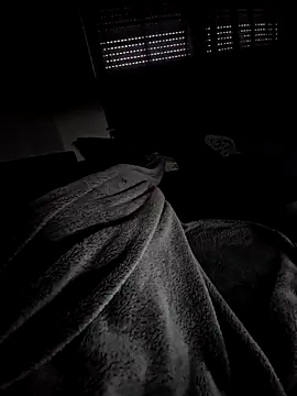 Snapshot of Smokeym123 chatting on 10.04.25 Smokeym123 online show from 10.04.25