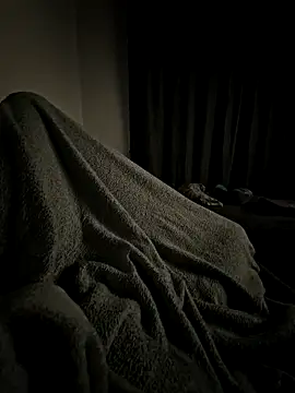 Snapshot of Smokeym123 chatting on 10.17.25 Smokeym123 online show from 10.17.25