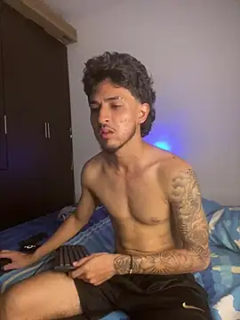 Snapshot of Zayn_kane chatting on 07.01.26 Zayn kane online show from 07.01.26