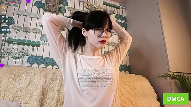 Snapshot of JodyHeap chatting on 09.17.25 JodyHeap online show from 09.17.25