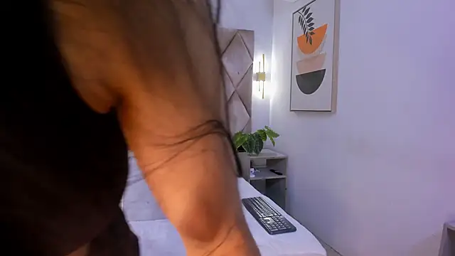 Snapshot of lucianasmith_ chatting on 03.13.25 lucianasmith  online show from 03.13.25