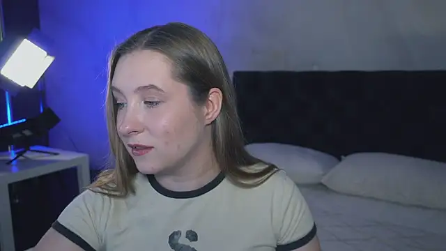 Snapshot of saint_trisha chatting on 03.03.26 saint trisha online show from 03.03.26