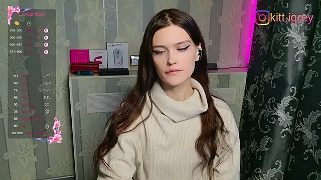 KittiGrey online show from 01.16.26