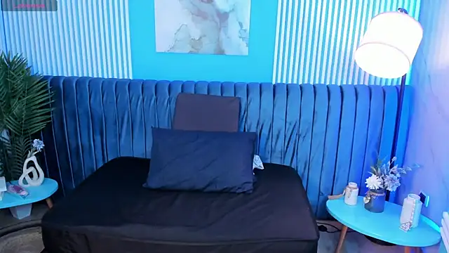 roxy hell online show from 09.19.25