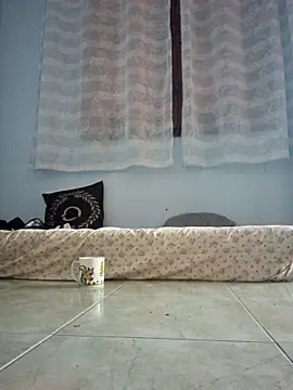 Snapshot of alexandraa12 chatting on 09.15.25 alexandraa12 online show from 09.15.25