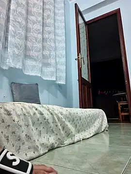 Snapshot of alexandraa12 chatting on 10.03.25 alexandraa12 online show from 10.03.25