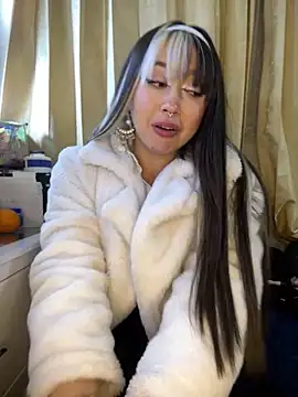 VictoriaGerard Pink online show from 10.01.25