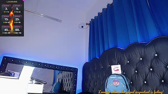 Snapshot of dareck_18 chatting on 09.24.25 dareck 18 online show from 09.24.25