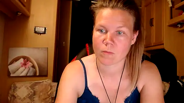 CallMeMaria online show from 01.12.25