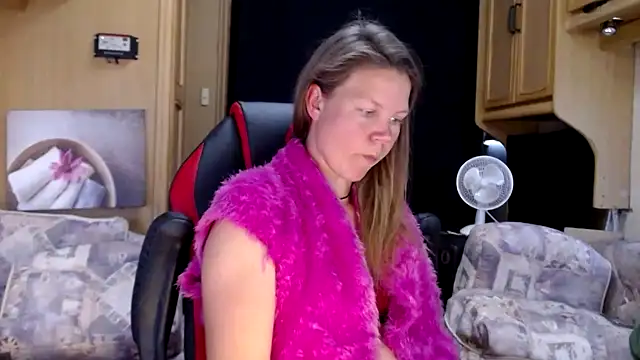 CallMeMaria online show from 01.17.25