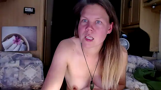 CallMeMaria online show from 01.17.25