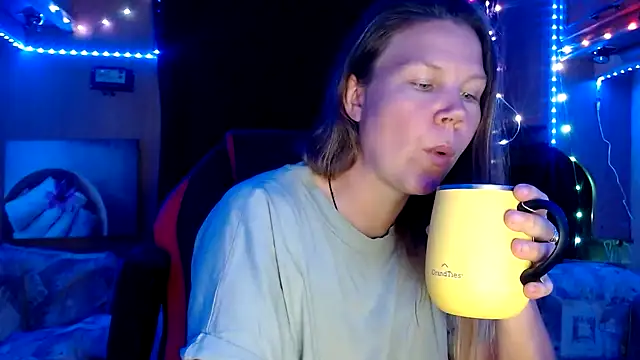 CallMeMaria online show from 01.28.25