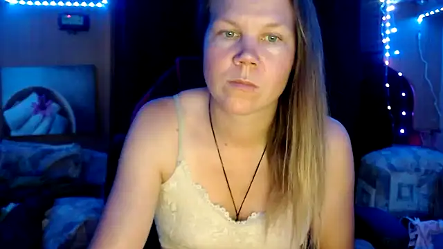 CallMeMaria online show from 01.28.25