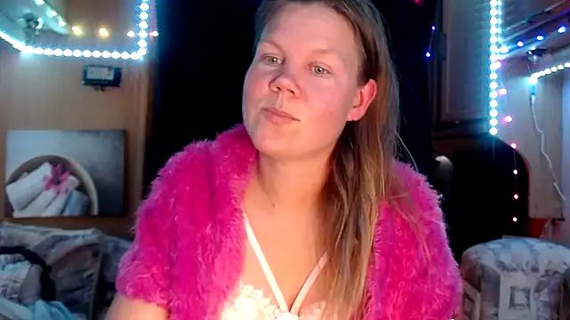 CallMeMaria online show from 01.30.25