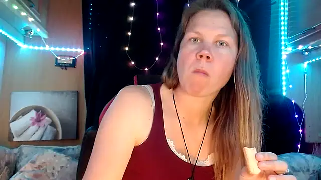 CallMeMaria online show from 02.26.25