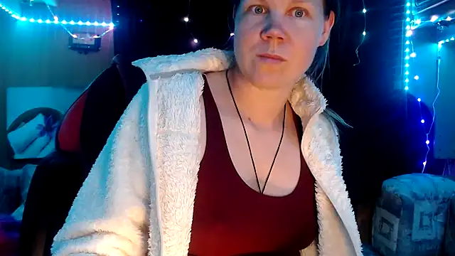 CallMeMaria online show from 02.26.25